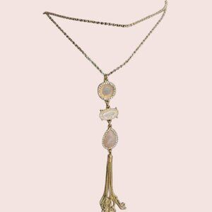 Kelly & Katie is Gold Tone Pendant Tassel‎ Necklace